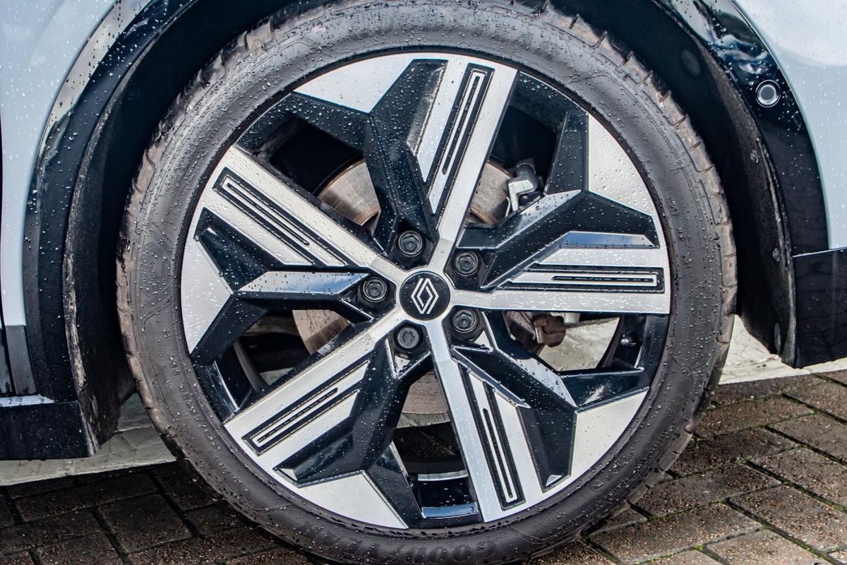 Used Renault Megane E Tech 2023 for sale - 76676692: Photo 8