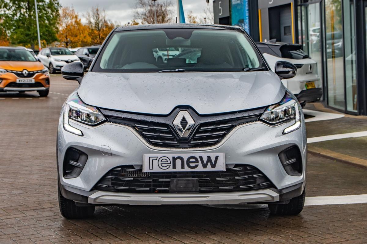 Used Renault Captur 2022 for sale - 76675098: Photo 2