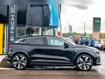 Used Renault Megane E Tech 2024 for sale - 76677785: Photo