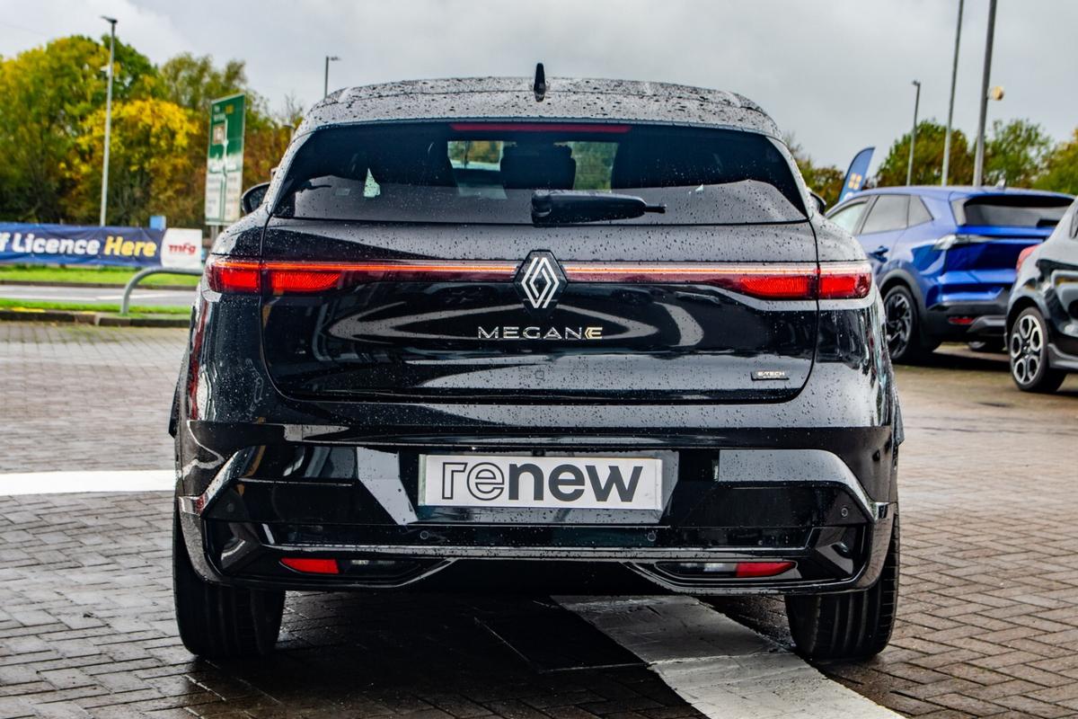 Used Renault Megane E Tech 2024 for sale - 76677785: Photo 4