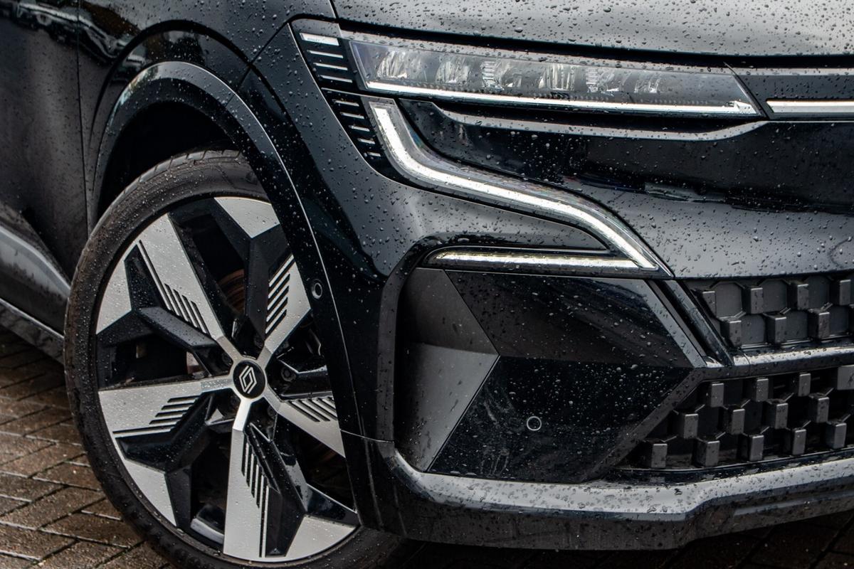 Used Renault Megane E Tech 2024 for sale - 76677785: Photo 6