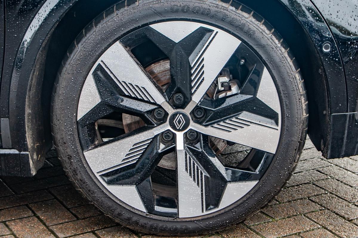 Used Renault Megane E Tech 2024 for sale - 76677785: Photo 8