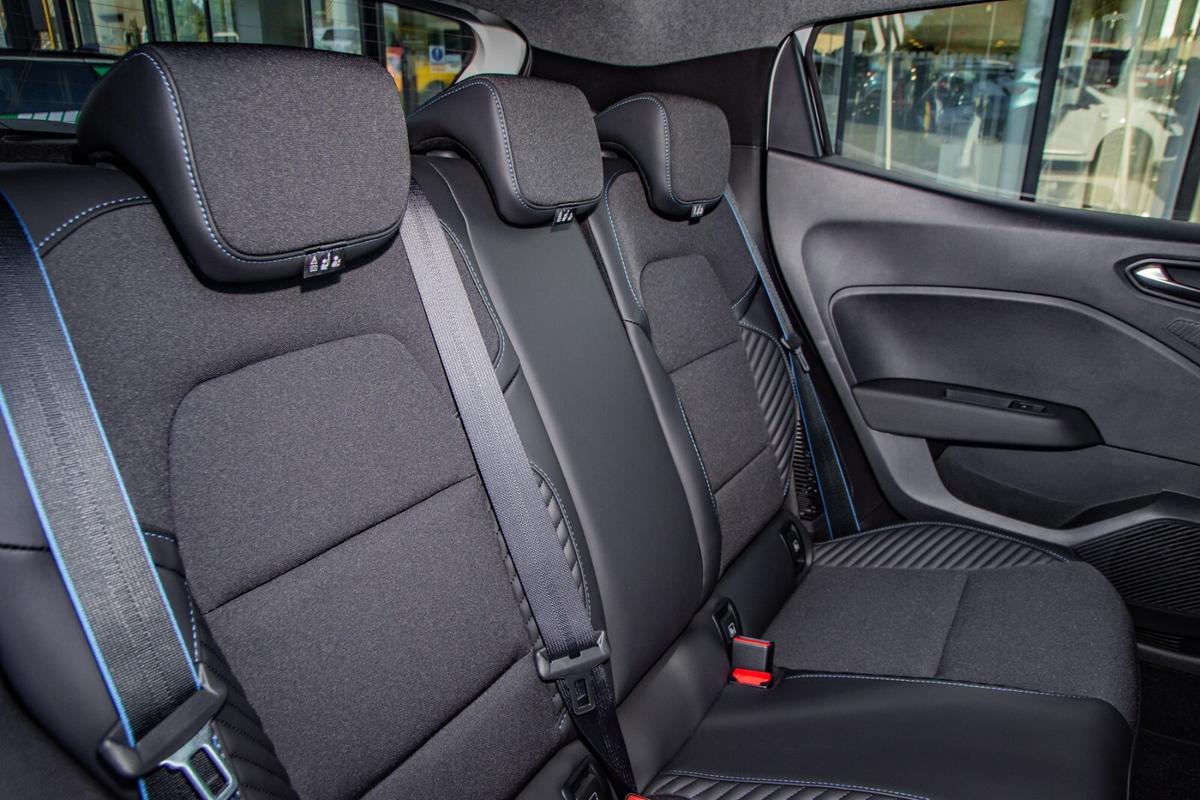 Used Renault Clio 2025 for sale - 76679696: Photo 14