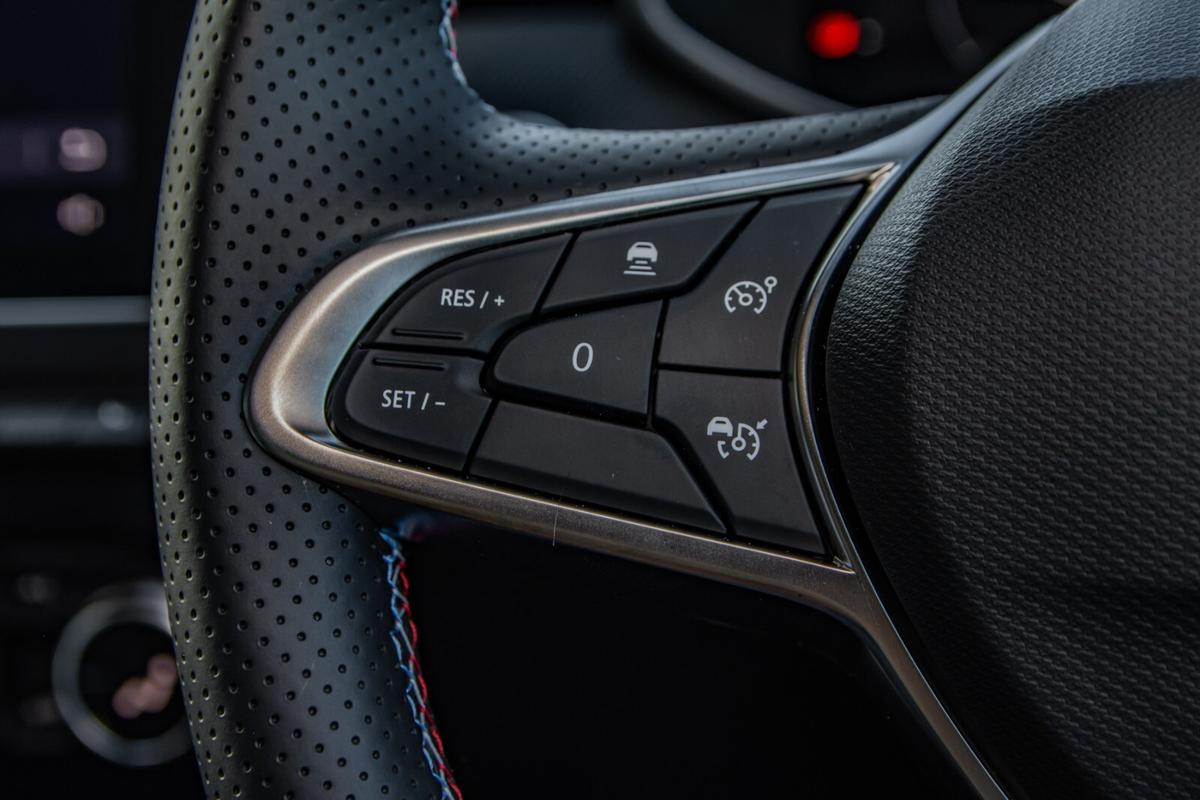 Used Renault Clio 2025 for sale - 76679696: Photo 18