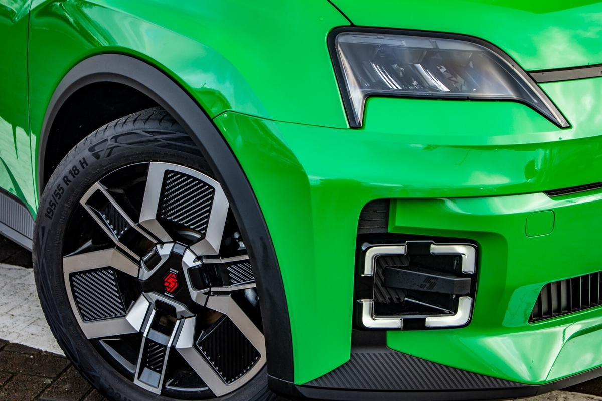 Used Renault 5 2025 for sale - 77542048: Photo 6