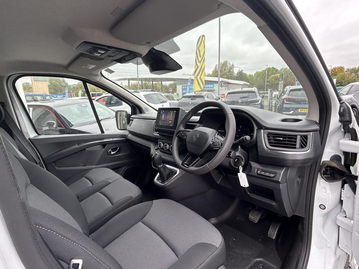 Used Renault Trafic 2025 for sale - 77542140: Photo 8