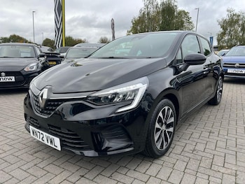 Used Renault Clio 2022 for sale - 76674653: Photo