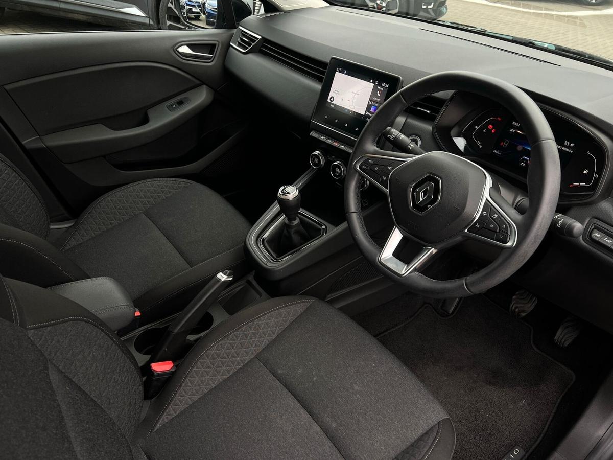 Used Renault Clio 2022 for sale - 76674653: Photo 9