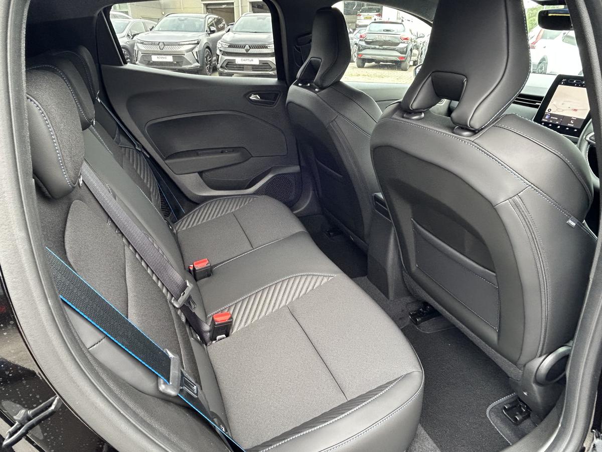 Used Renault Clio 2025 for sale - 76679873: Photo 13