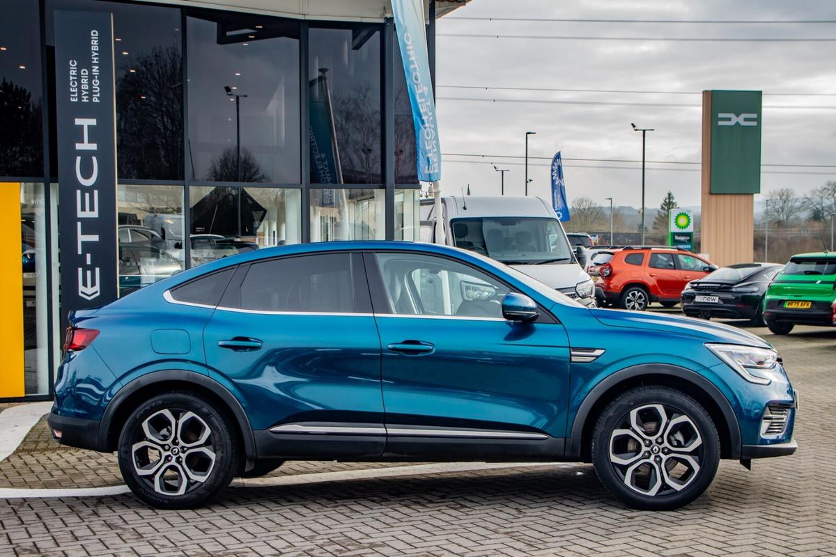 Used Renault Arkana 2023 for sale - 77542069: Photo 3