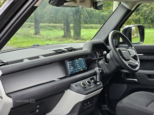 Used Land Rover Defender 2021 for sale - 76201930: Photo 9