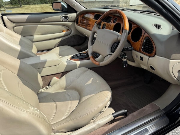 Used Jaguar XK8 2002 for sale - 75237030: Photo 20