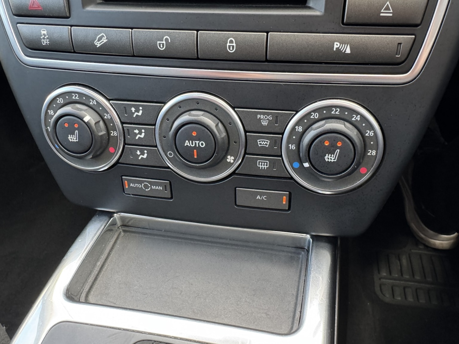 Used Land Rover Freelander 2 2013 for sale - 76571176: Photo 22