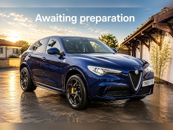 Used Alfa Romeo Stelvio 2018 for sale - 78640283: Photo