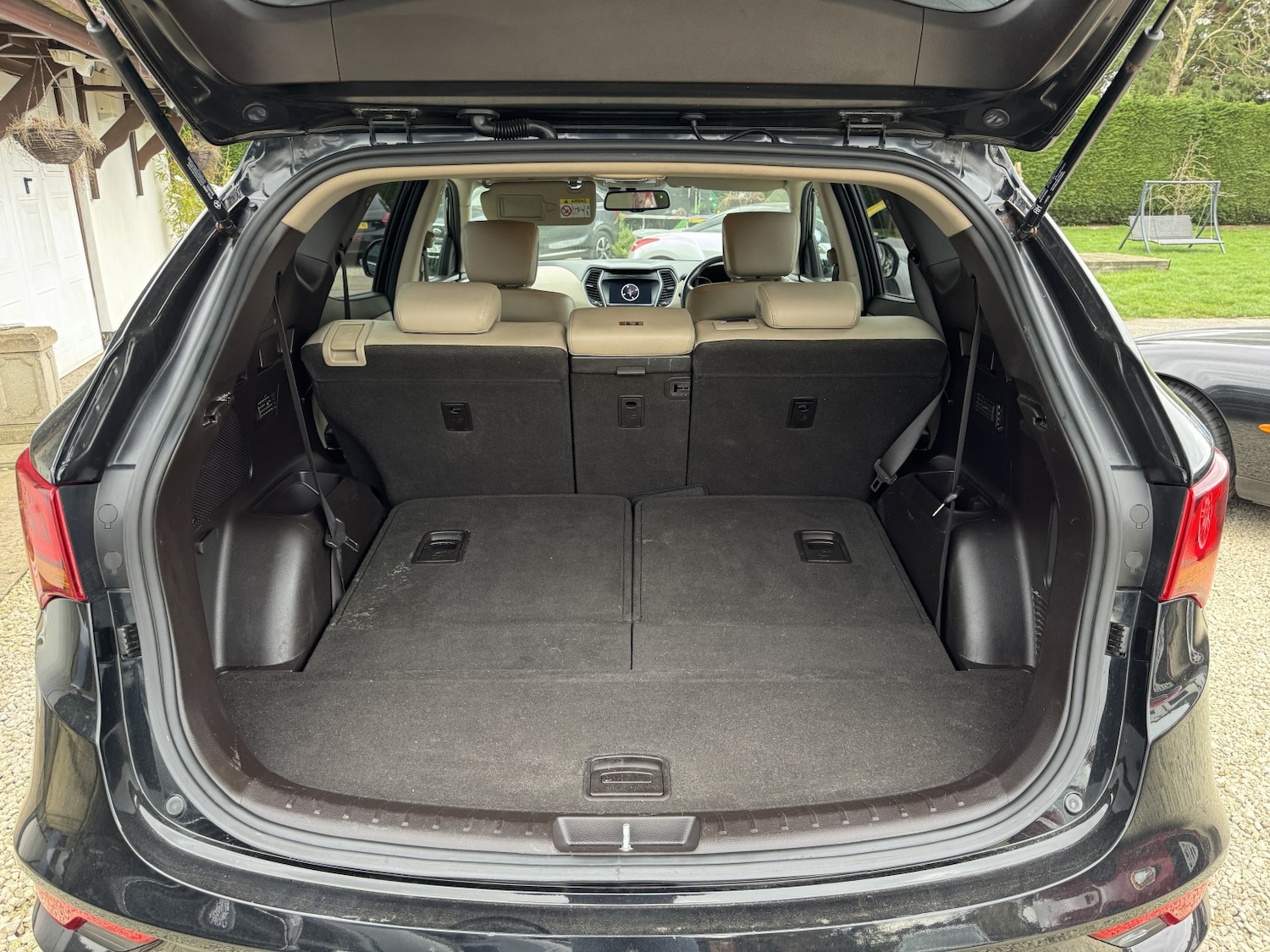 Used Hyundai Santa Fe 2016 for sale - 77844894: Photo 26