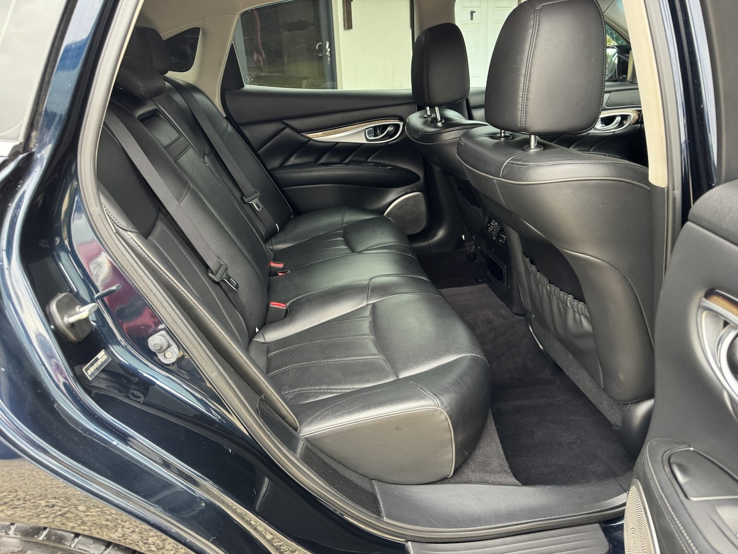 Used Infiniti Q70 2017 for sale - 77681877: Photo 10