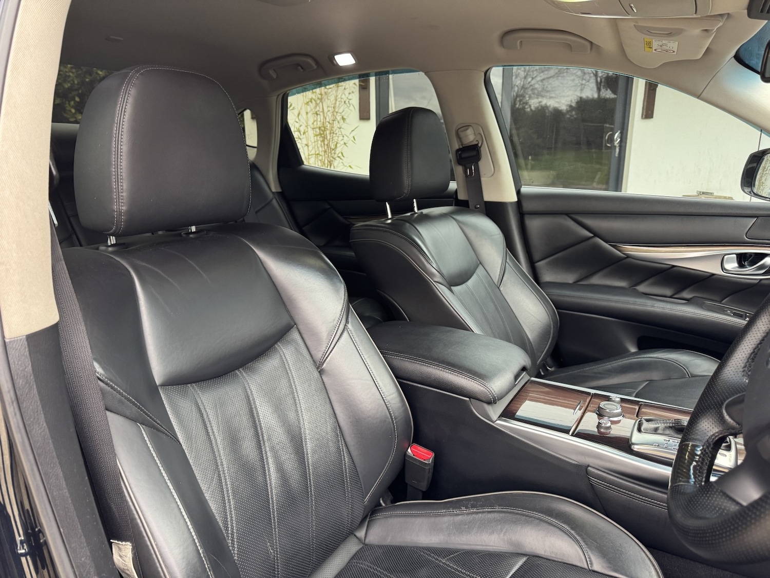 Used Infiniti Q70 2017 for sale - 77681877: Photo 28