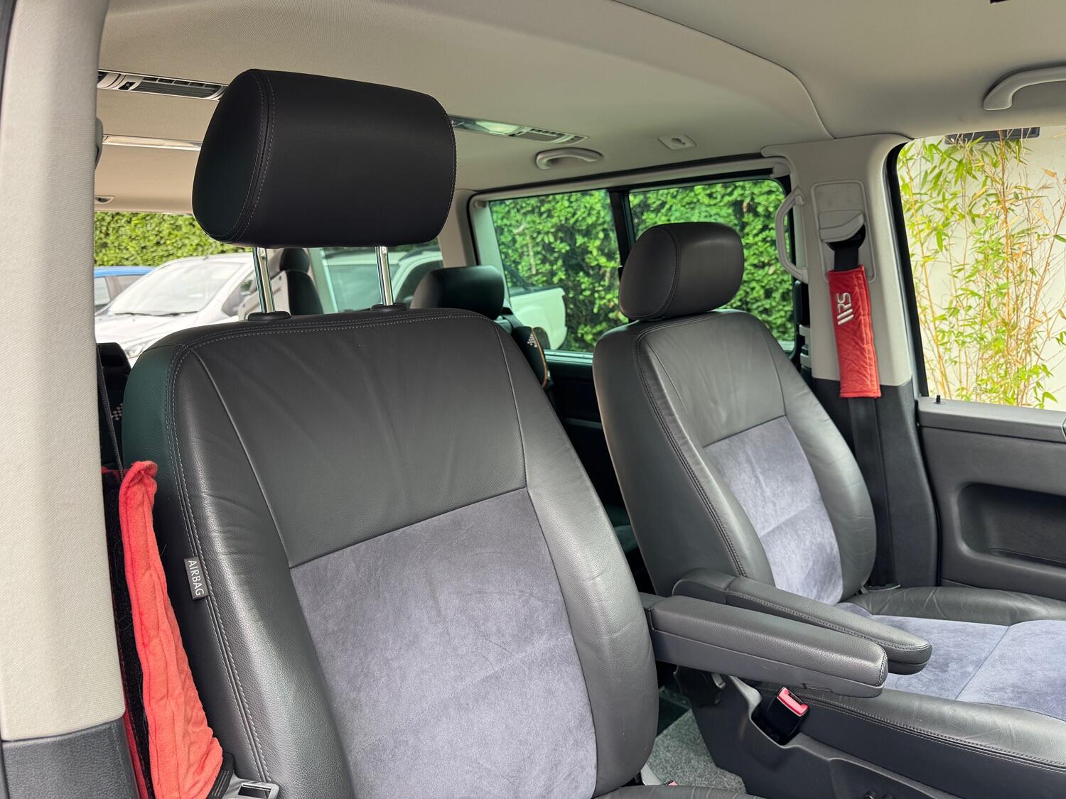 Used Volkswagen Caravelle 2011 for sale - 76793942: Photo 18