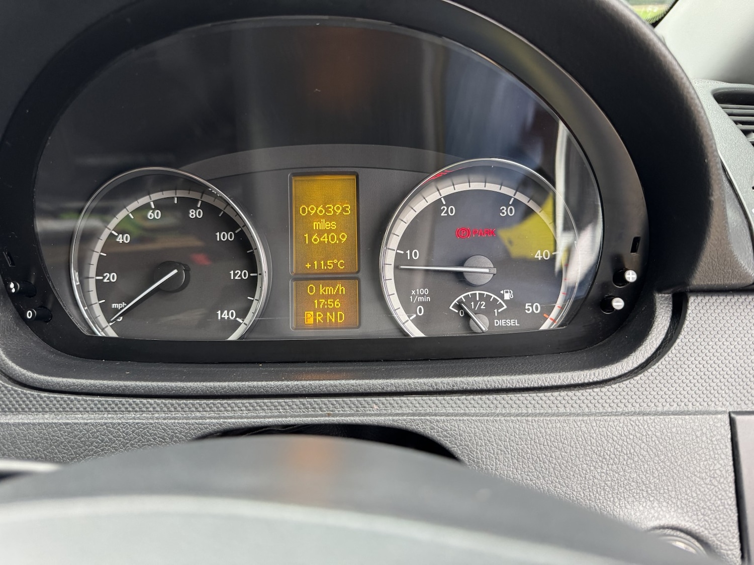 Used Mercedes-Benz Vito 2014 for sale - 76527372: Photo 16