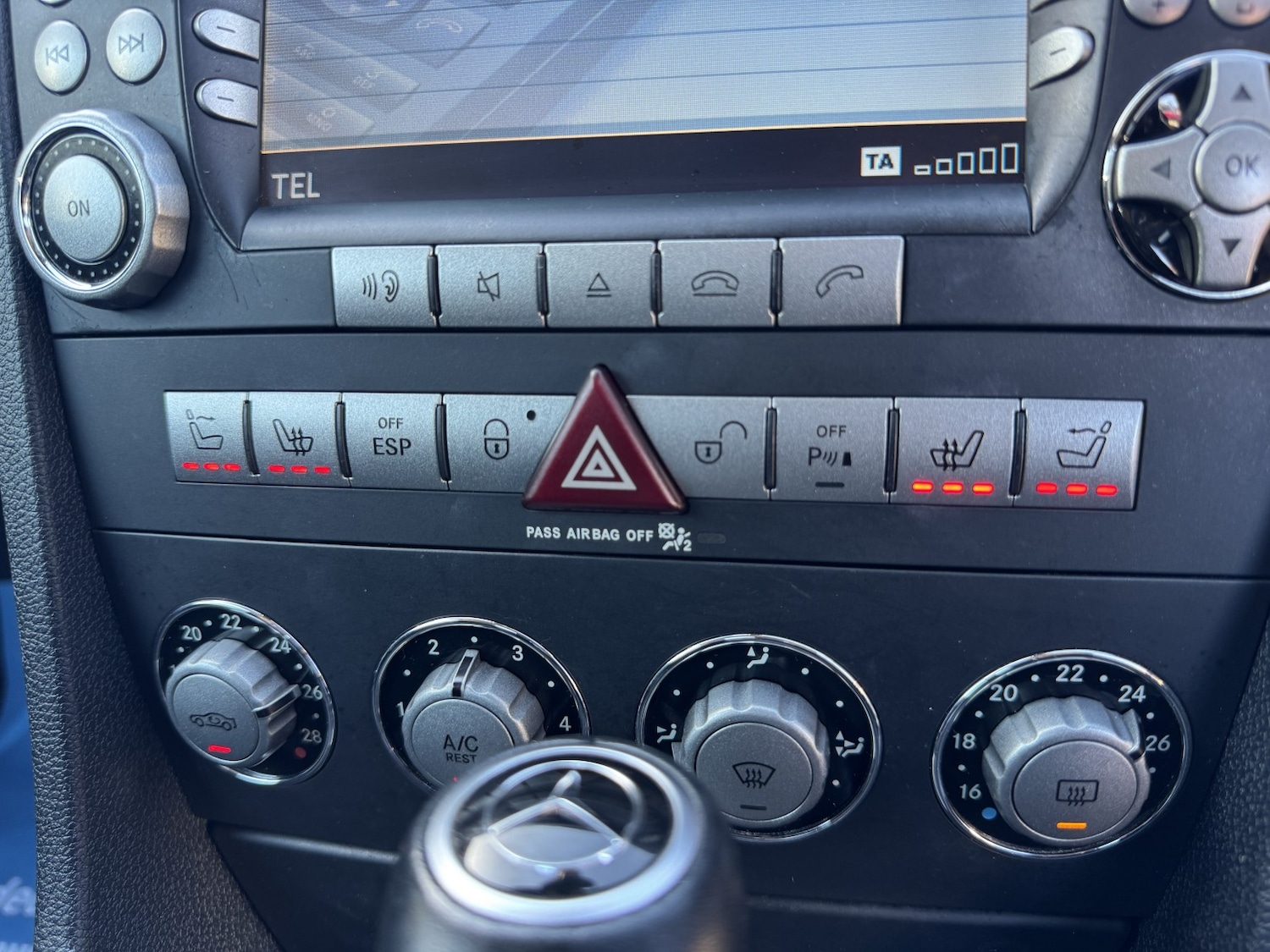 Used Mercedes-Benz SLK 2007 for sale - 77931334: Photo 18