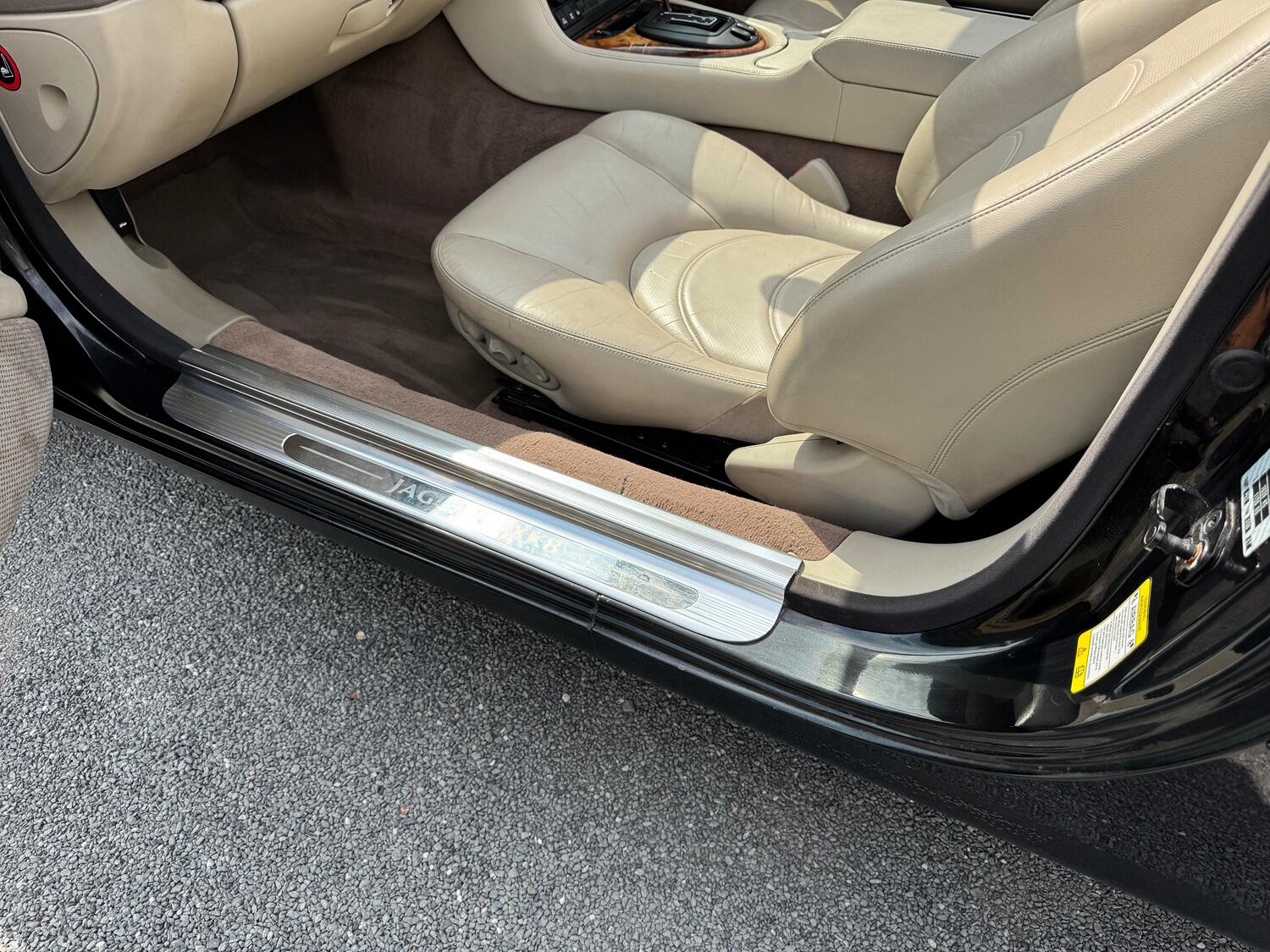 Used Jaguar XK8 2002 for sale - 76793945: Photo 15