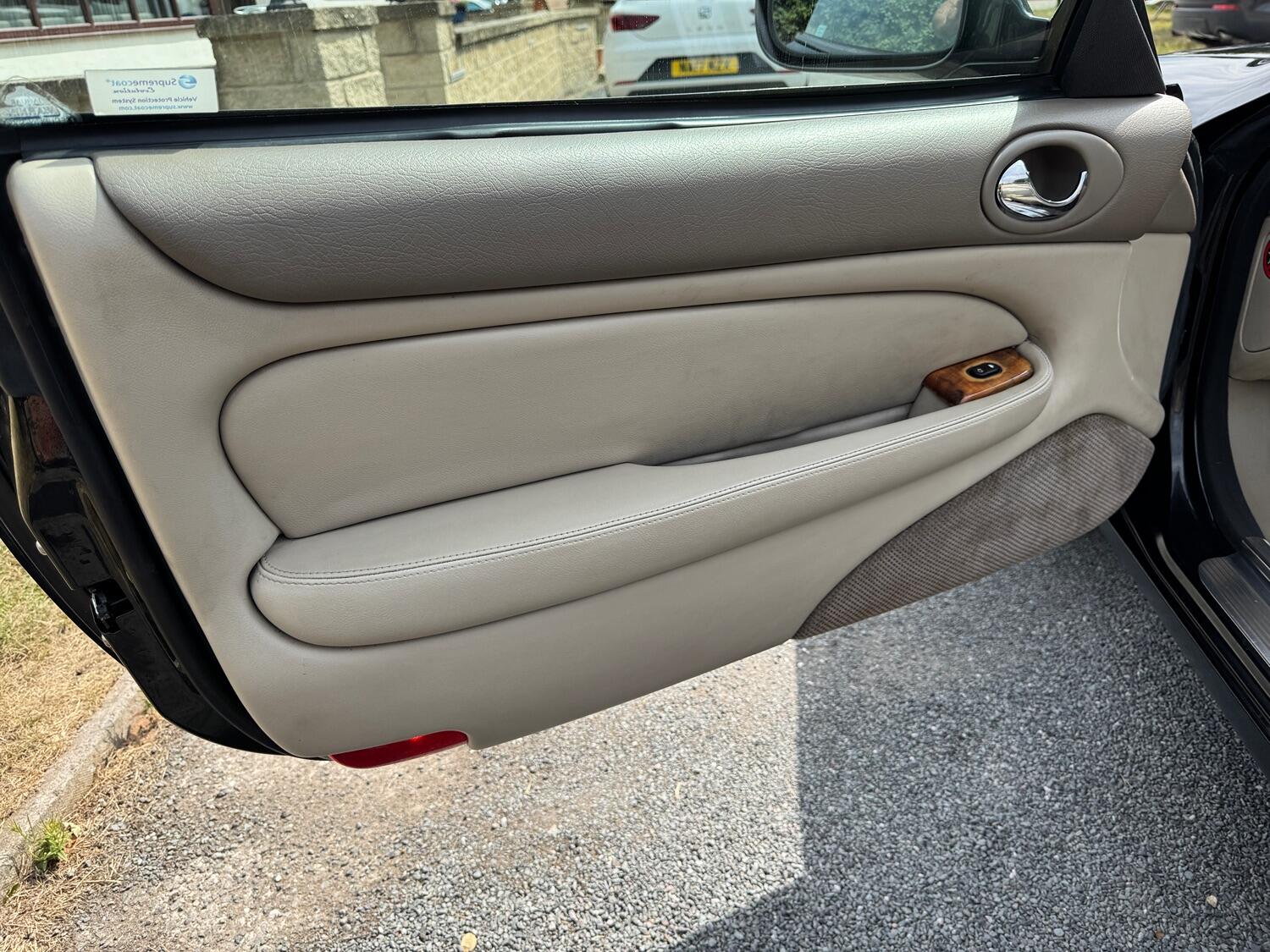 Used Jaguar XK8 2002 for sale - 76793945: Photo 16