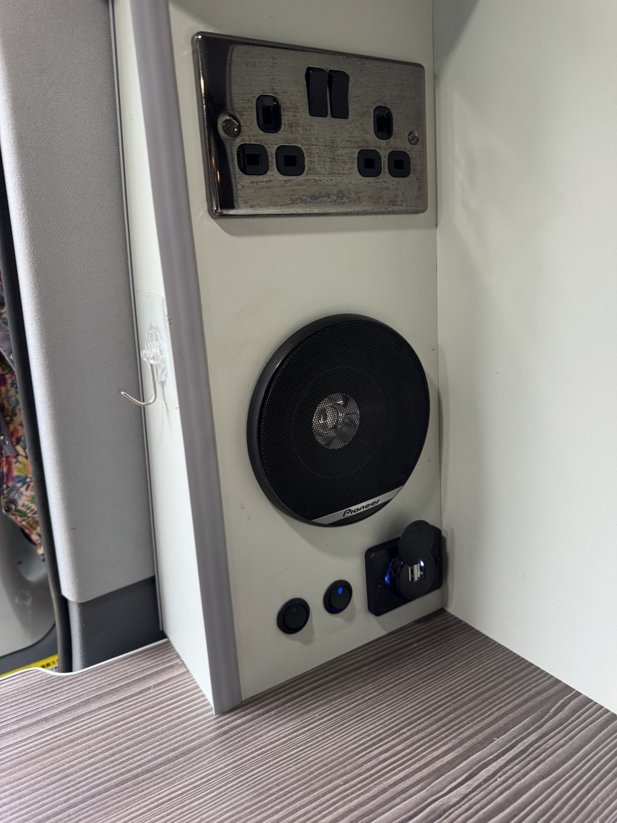 Used Mercedes-Benz V-Class 2022 for sale - 77465062: Photo 11