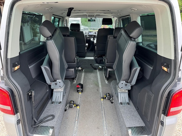 Used Volkswagen Caravelle 2011 for sale - 75644205: Photo 9