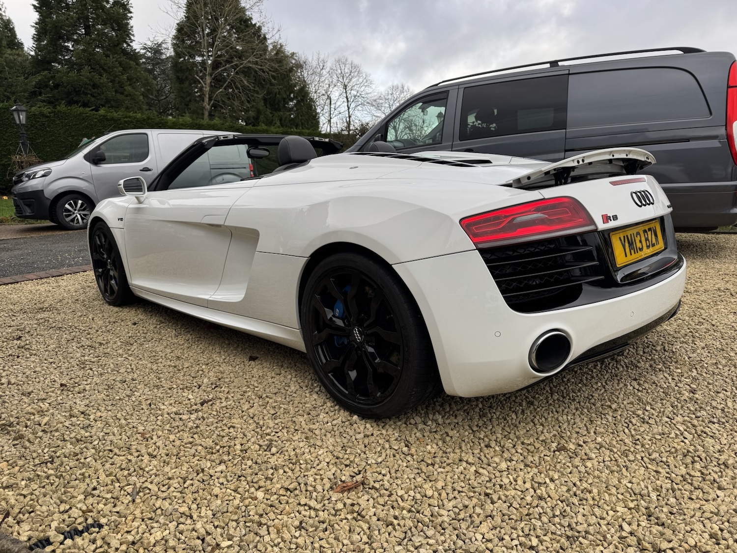 Used Audi R8 2013 for sale - 76858916: Photo 2