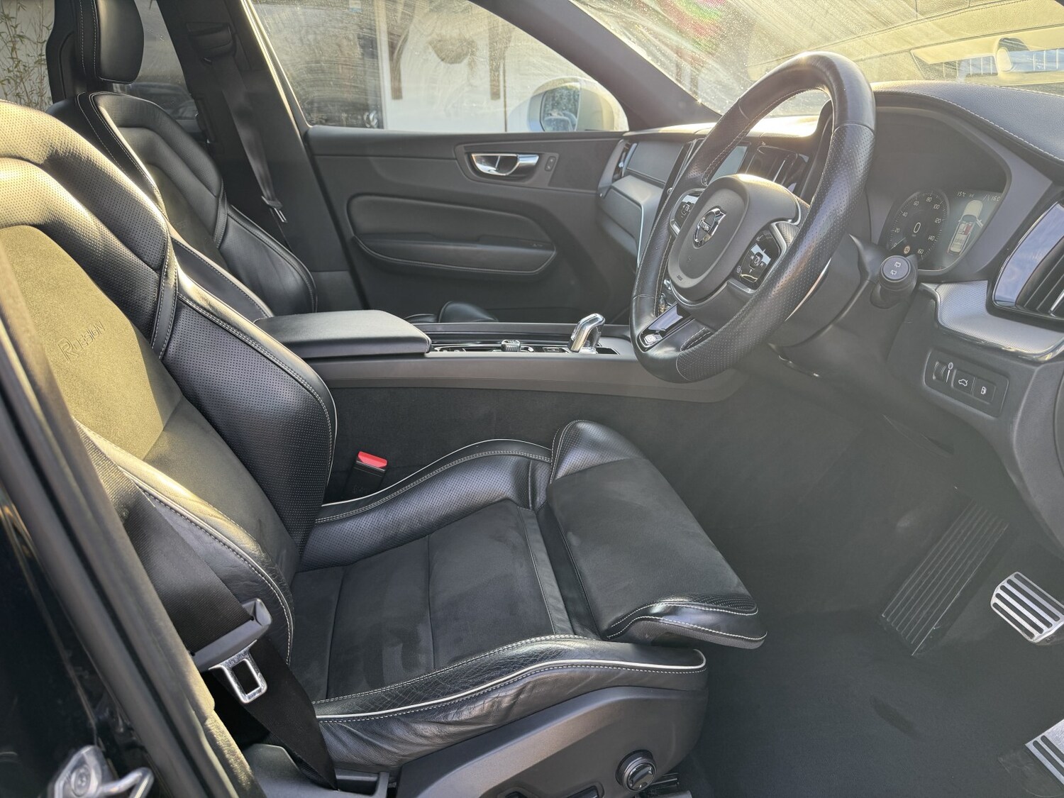 Used Volvo XC60 2018 for sale - 77721194: Photo 11