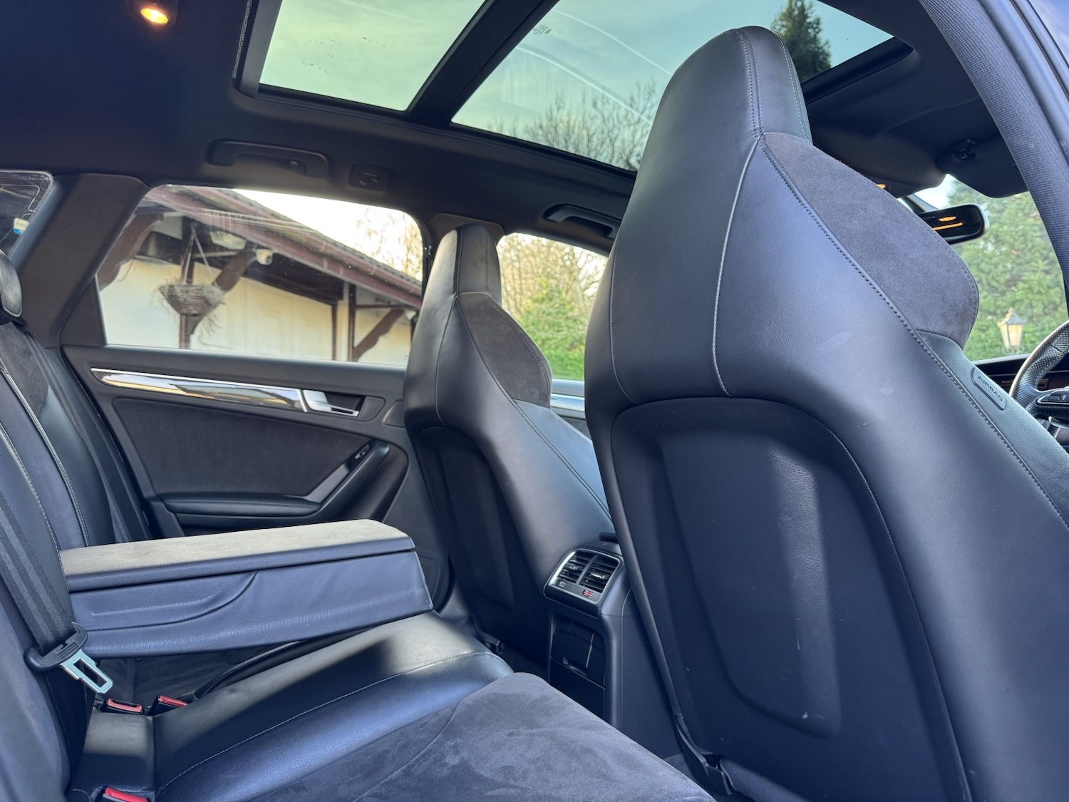 Used Audi RS4 2014 for sale - 77656327: Photo 25