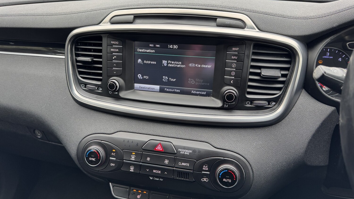 Used Kia Sorento 2015 for sale - 77981825: Photo 17