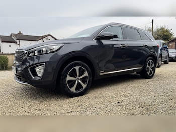 Used Kia Sorento 2015 for sale - 77981825: Photo
