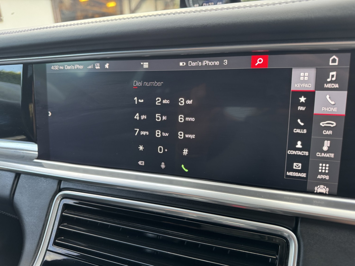 Used Porsche Panamera 2019 for sale - 77844876: Photo 28