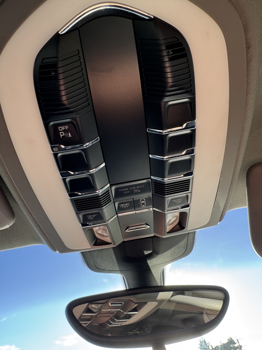 Used Porsche Panamera 2012 for sale - 77101389: Photo 28