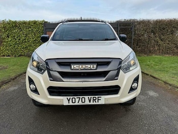 Used Isuzu D-Max 2021 for sale - 74769845: Photo