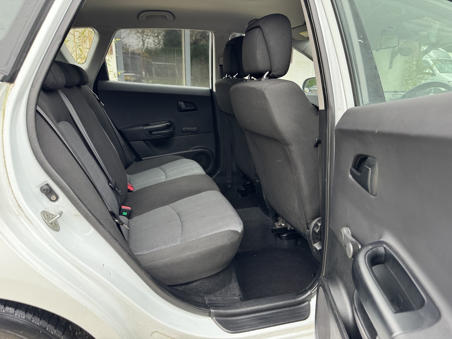 Used Kia Ceed 2012 for sale - 76527338: Photo 8