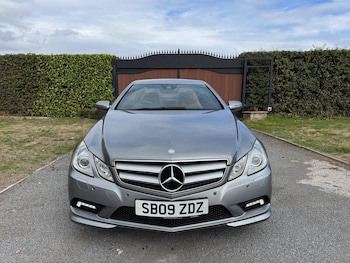 Used Mercedes-Benz E-Class 2009 for sale - 75918653: Photo