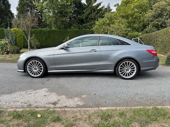 Used Mercedes-Benz E-Class 2009 for sale - 75918653: Photo