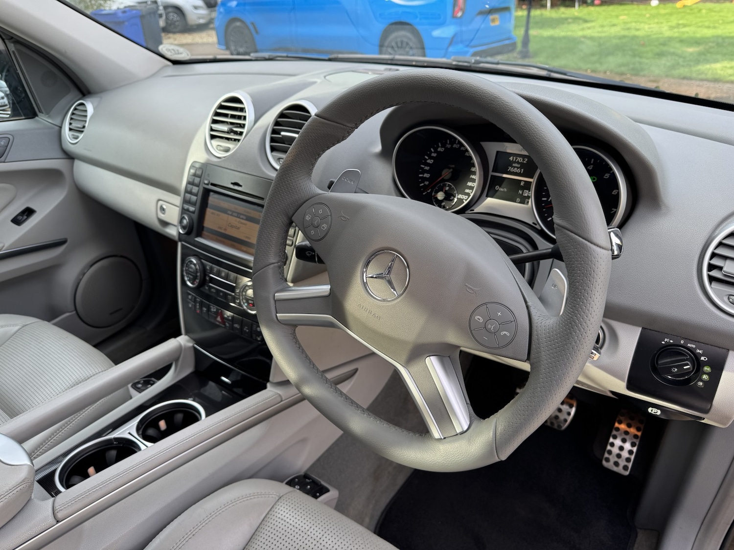 Used Mercedes-Benz M Class 2009 for sale - 76699352: Photo 19