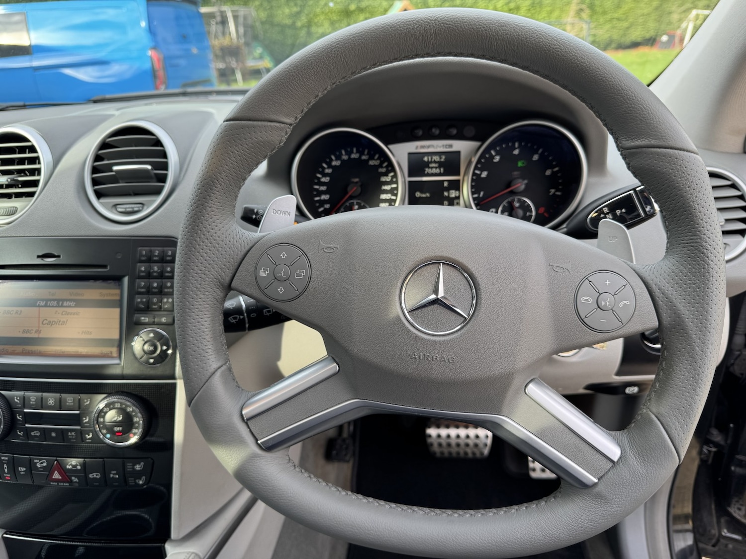 Used Mercedes-Benz M Class 2009 for sale - 76699352: Photo 35