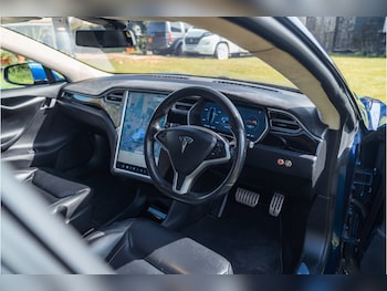 Used Tesla Model S 2015 for sale - 78333445: Photo