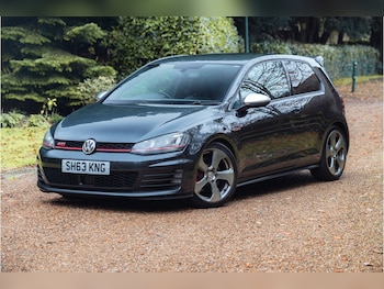 Used Volkswagen Golf 2013 for sale - 76762122: Photo