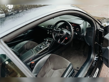 Used Audi R8 2018 for sale - 77902342: Photo