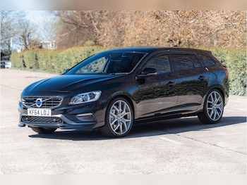 Used Volvo V60 2015 for sale - 78255221: Photo