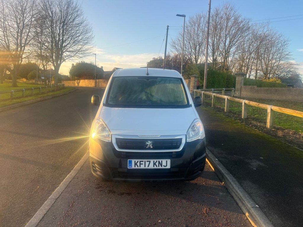 Used Peugeot Partner 2017 for sale - 76784048: Photo 2
