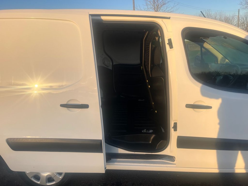 Used Peugeot Partner 2017 for sale - 76784048: Photo 6