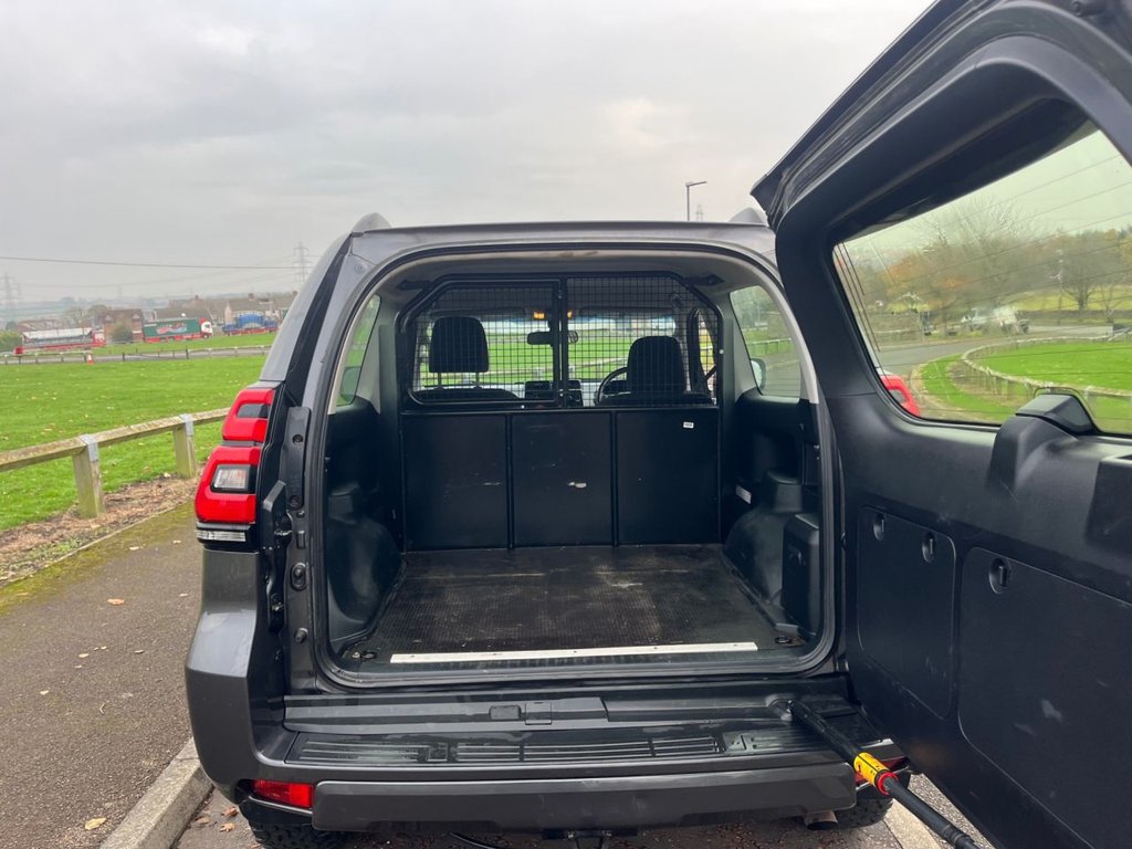 Used Toyota Land Cruiser 2019 for sale - 76510133: Photo 8