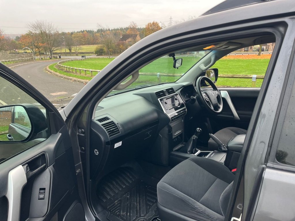 Used Toyota Land Cruiser 2019 for sale - 76510133: Photo 9