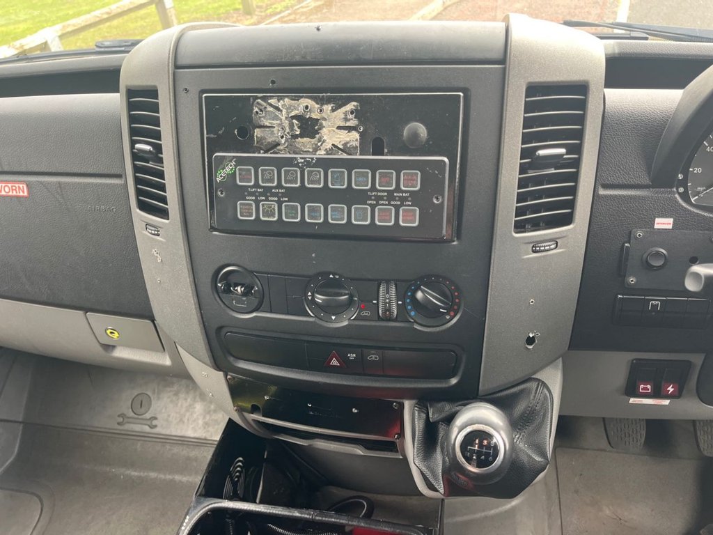 Used Mercedes-Benz Sprinter 2015 for sale - 76235760: Photo 14